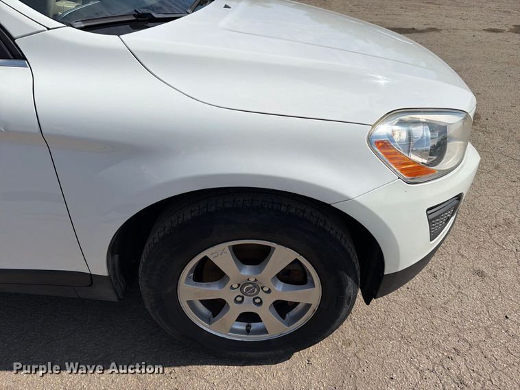 image for item EU0902 2011 Volvo XC60 SUV