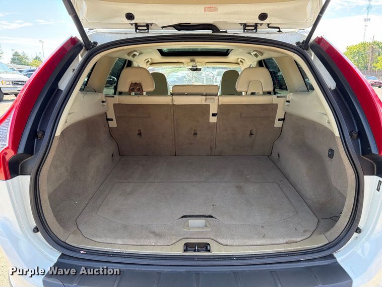 image for item EU0902 2011 Volvo XC60 SUV