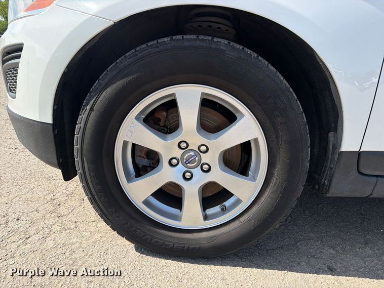 image for item EU0902 2011 Volvo XC60 SUV