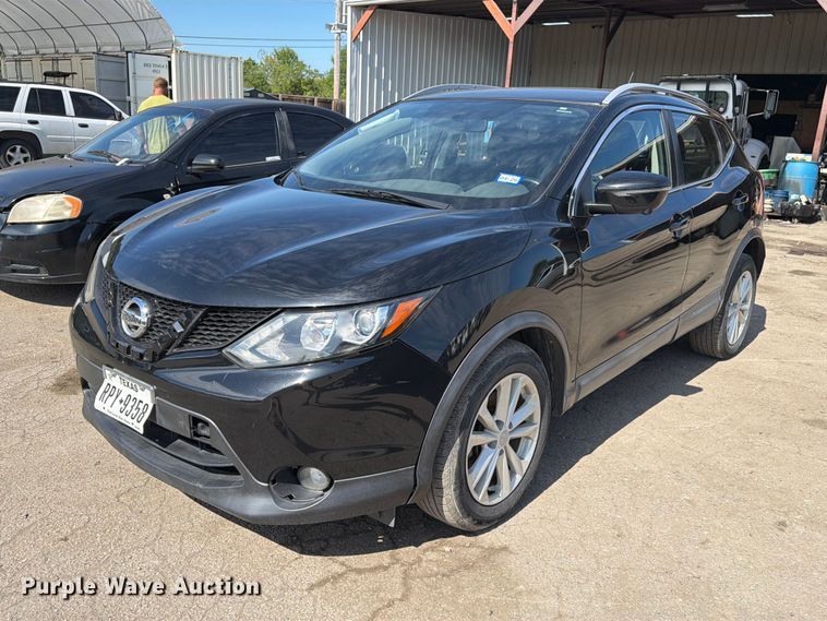 image for item EU0903 2017 Nissan Rogue Sport SUV