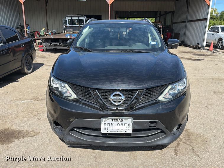 image for item EU0903 2017 Nissan Rogue Sport SUV