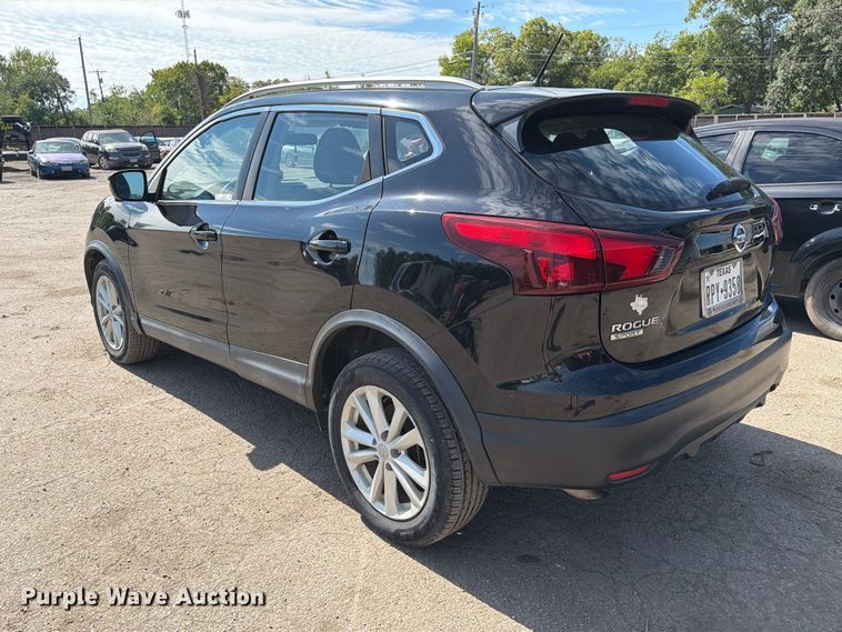 image for item EU0903 2017 Nissan Rogue Sport SUV