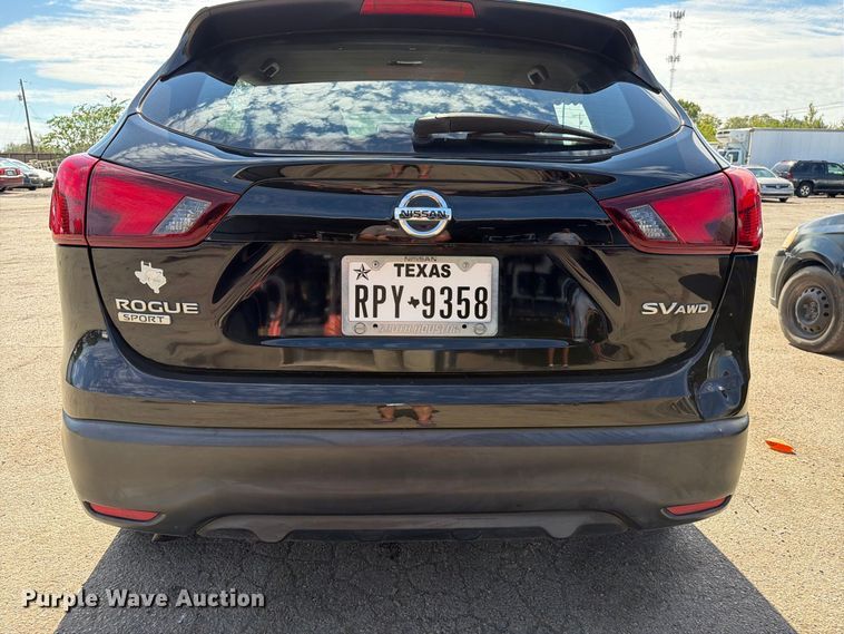 image for item EU0903 2017 Nissan Rogue Sport SUV