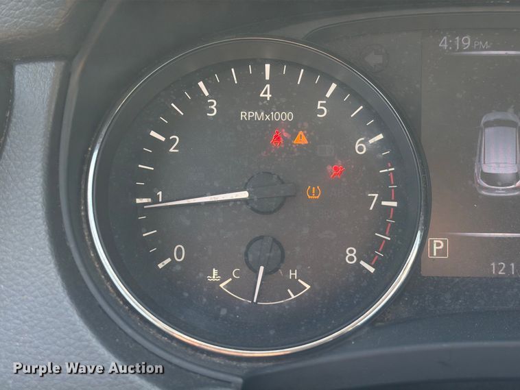 image for item EU0903 2017 Nissan Rogue Sport SUV