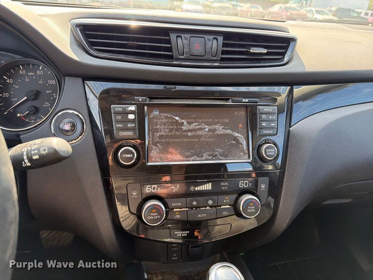 image for item EU0903 2017 Nissan Rogue Sport SUV