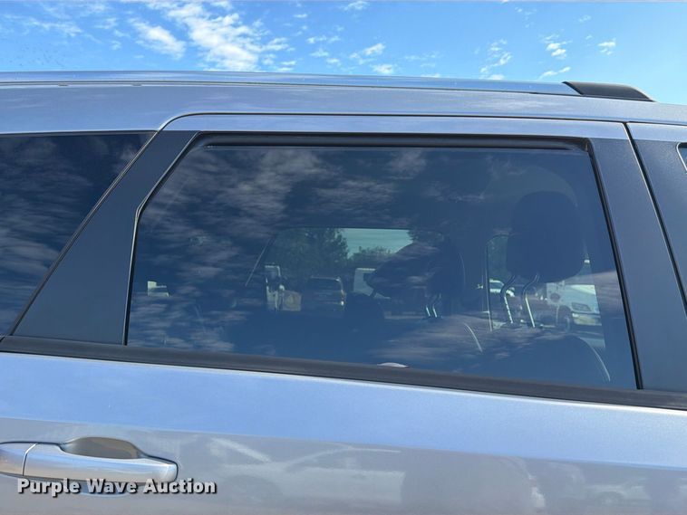 image for item EU0904 2016 Dodge Journey SUV