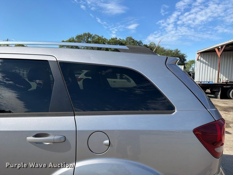 image for item EU0904 2016 Dodge Journey SUV