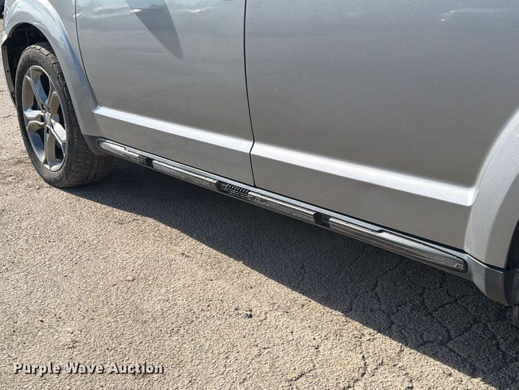 image for item EU0904 2016 Dodge Journey SUV