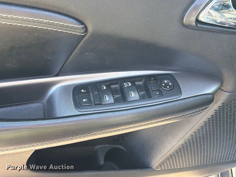 image for item EU0904 2016 Dodge Journey SUV