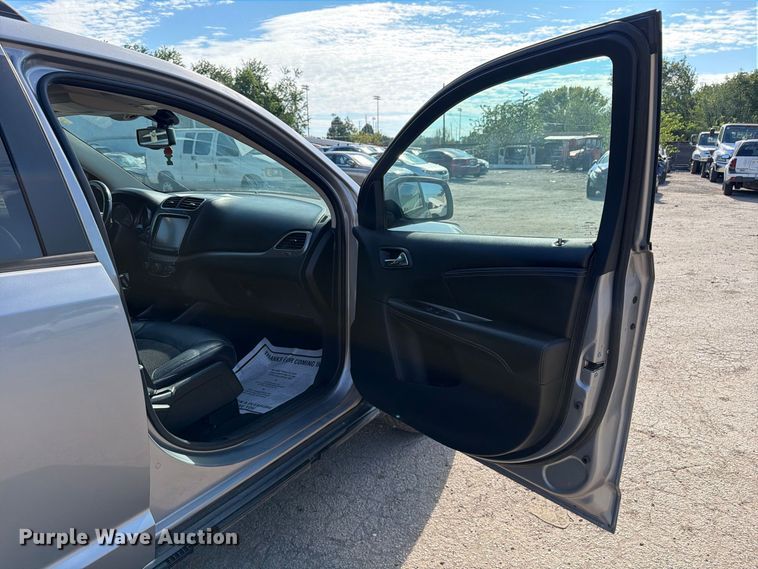 image for item EU0904 2016 Dodge Journey SUV