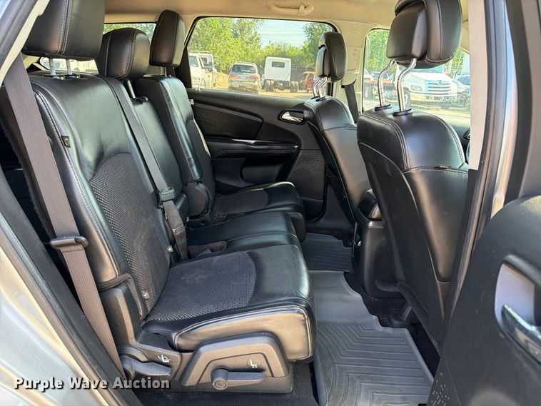image for item EU0904 2016 Dodge Journey SUV