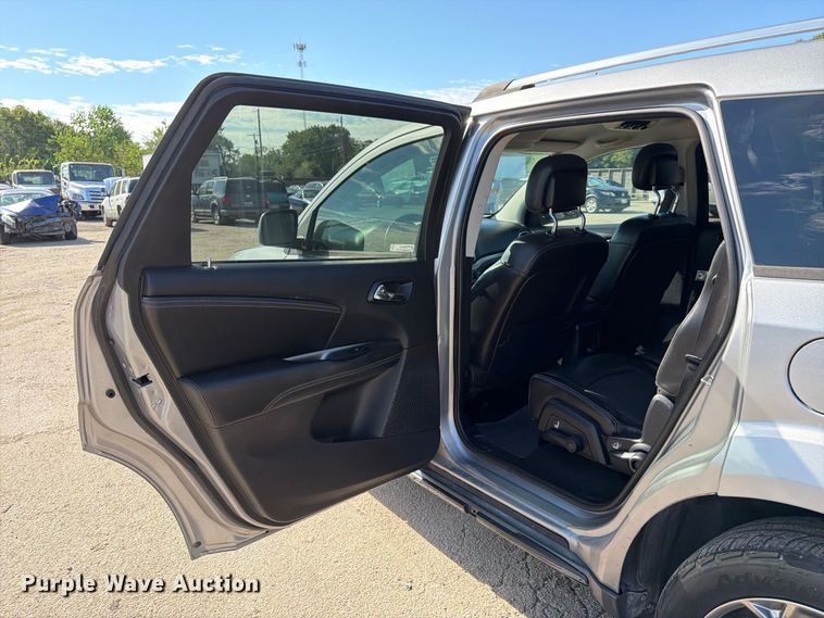 image for item EU0904 2016 Dodge Journey SUV