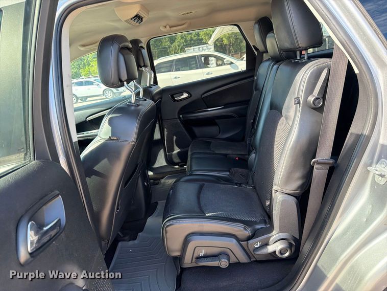 image for item EU0904 2016 Dodge Journey SUV