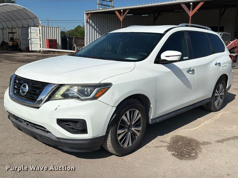 image for item EU0907 2018 Nissan Pathfinder SUV