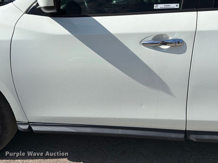 image for item EU0907 2018 Nissan Pathfinder SUV