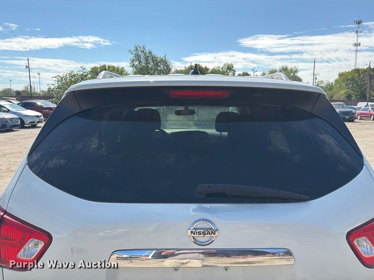 image for item EU0907 2018 Nissan Pathfinder SUV