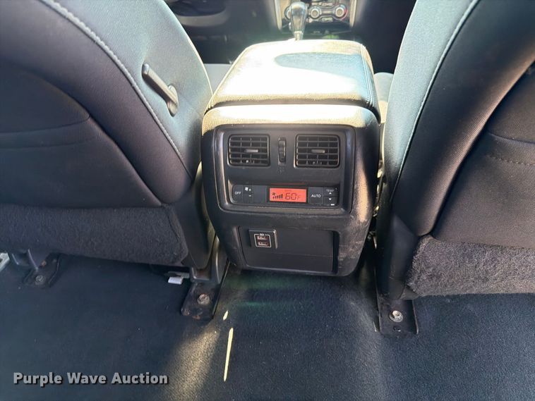 image for item EU0907 2018 Nissan Pathfinder SUV