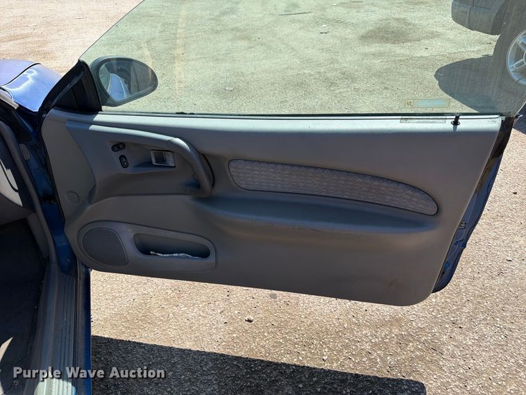 image for item EU0913 1998 Ford Escort 