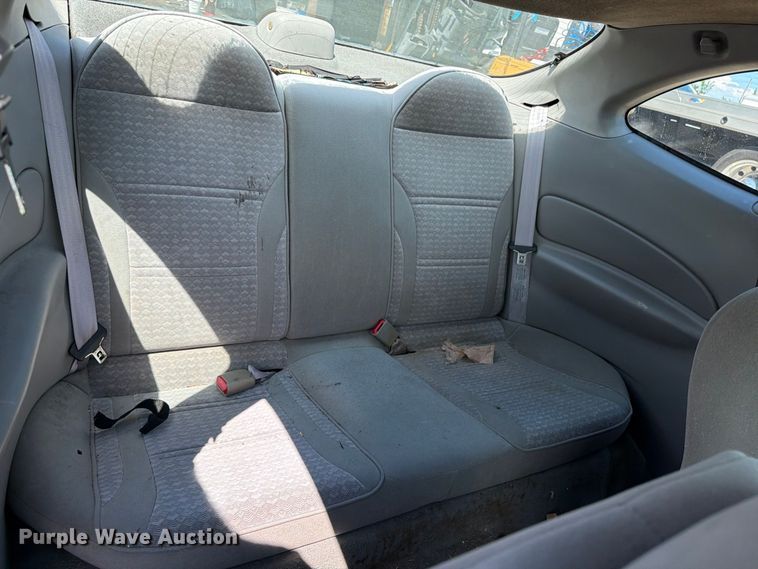 image for item EU0913 1998 Ford Escort 
