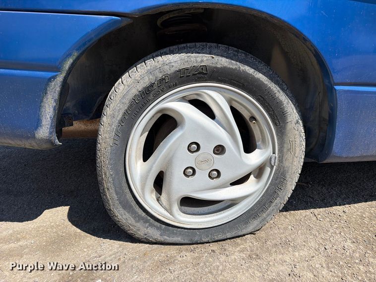 image for item EU0913 1998 Ford Escort 