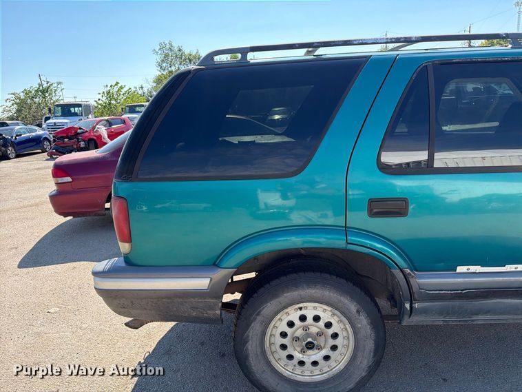 image for item EU0914 1995 GMC Jimmy SUV