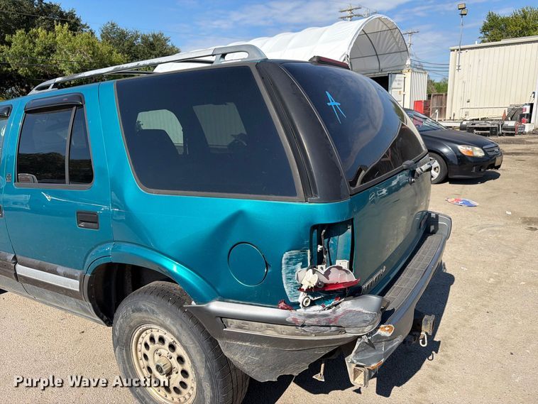 image for item EU0914 1995 GMC Jimmy SUV