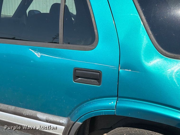 image for item EU0914 1995 GMC Jimmy SUV