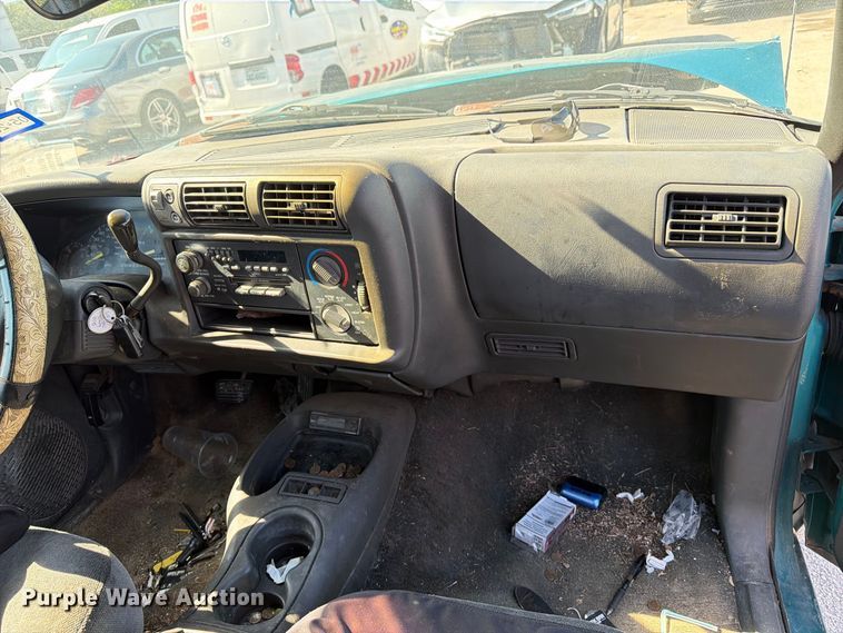 image for item EU0914 1995 GMC Jimmy SUV
