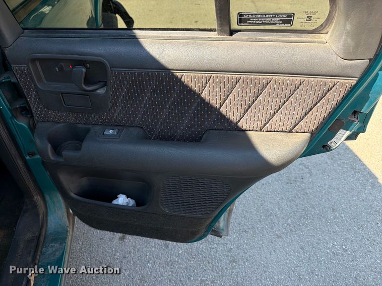 image for item EU0914 1995 GMC Jimmy SUV