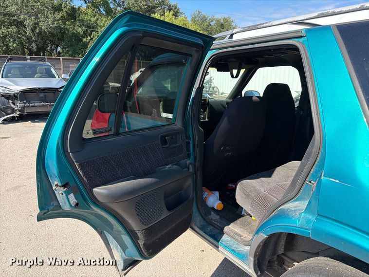 image for item EU0914 1995 GMC Jimmy SUV