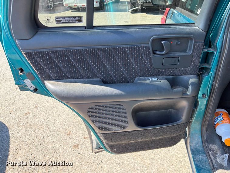 image for item EU0914 1995 GMC Jimmy SUV