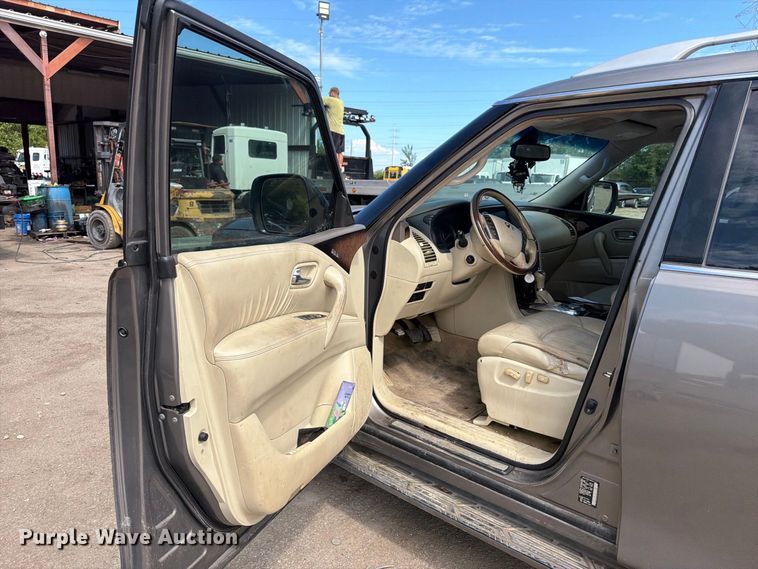 image for item EU0917 2013 Infiniti QX56 SUV