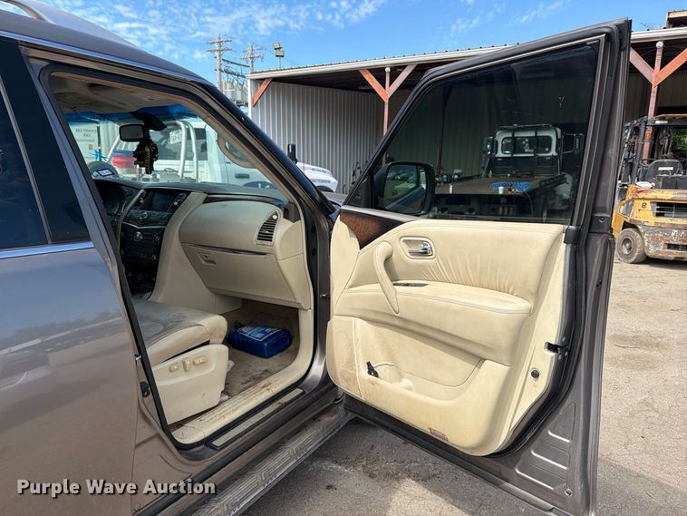image for item EU0917 2013 Infiniti QX56 SUV