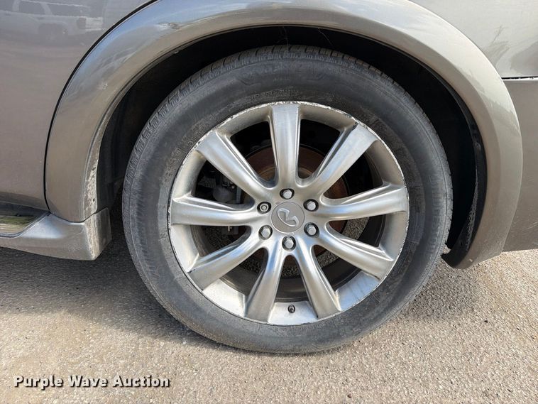 image for item EU0917 2013 Infiniti QX56 SUV