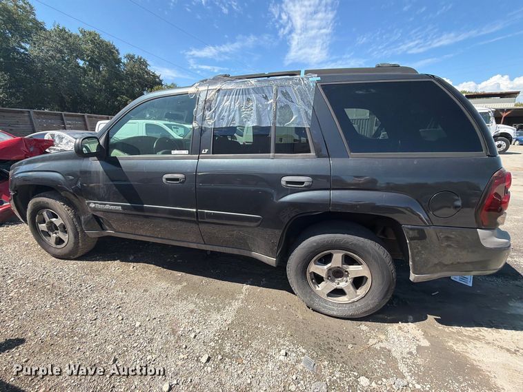 image for item EU0920 2003 Chevrolet Trailblazer SUV