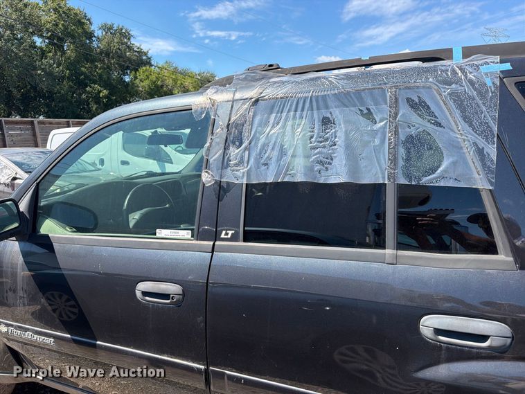 image for item EU0920 2003 Chevrolet Trailblazer SUV