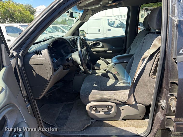 image for item EU0920 2003 Chevrolet Trailblazer SUV