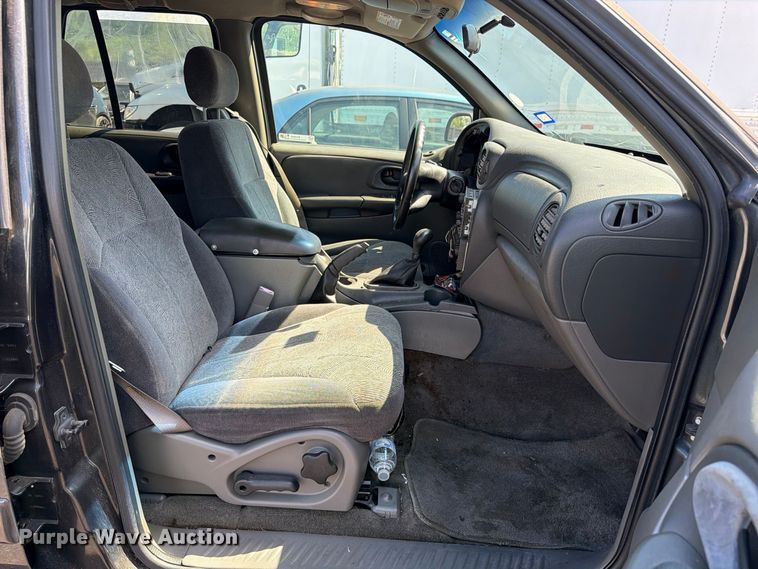 image for item EU0920 2003 Chevrolet Trailblazer SUV
