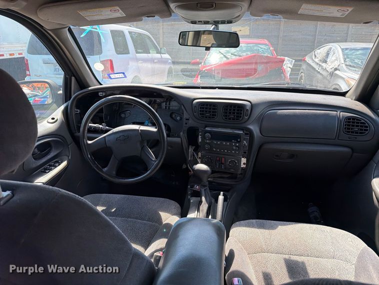image for item EU0920 2003 Chevrolet Trailblazer SUV