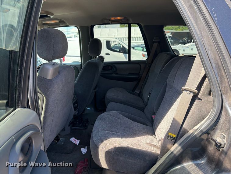 image for item EU0920 2003 Chevrolet Trailblazer SUV