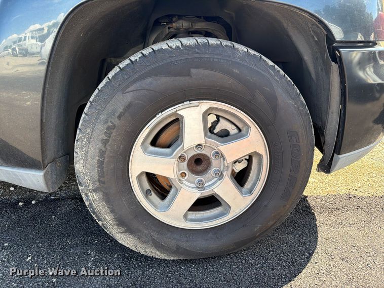 image for item EU0920 2003 Chevrolet Trailblazer SUV
