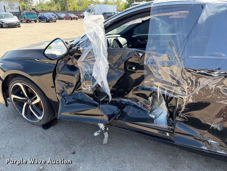 image for item EU0923 2019 Honda Accord 