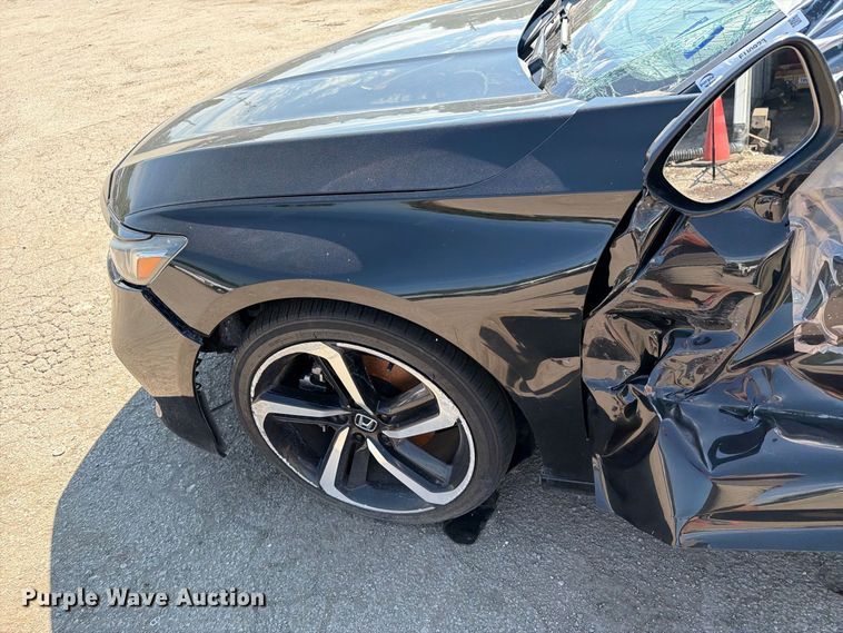 image for item EU0923 2019 Honda Accord 