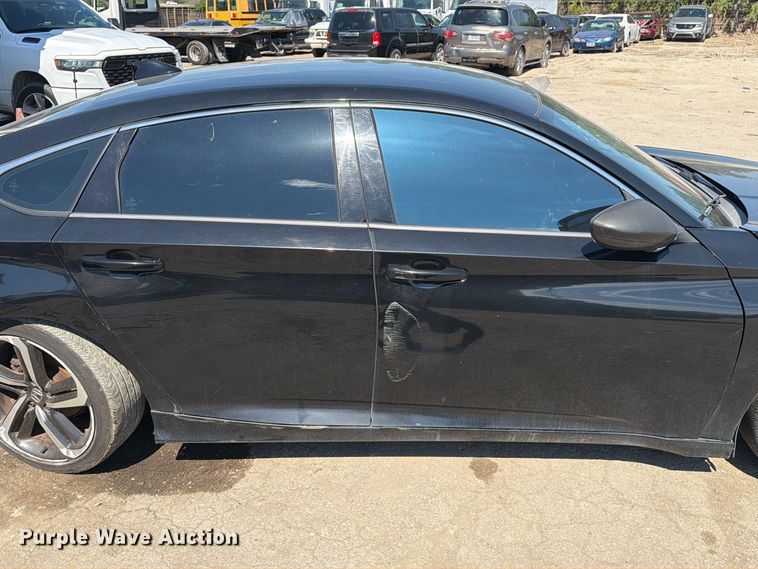 image for item EU0923 2019 Honda Accord 