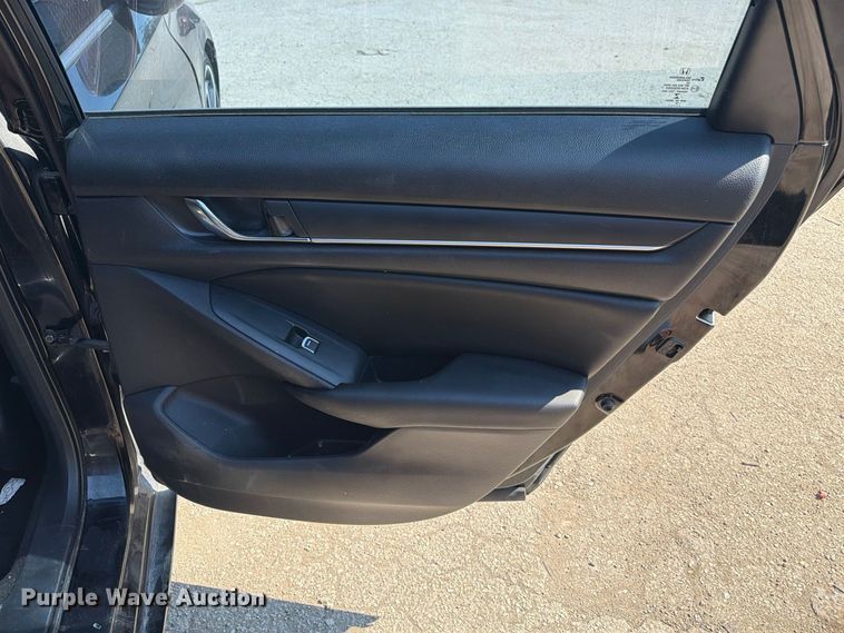 image for item EU0923 2019 Honda Accord 