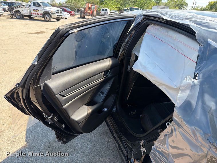 image for item EU0923 2019 Honda Accord 