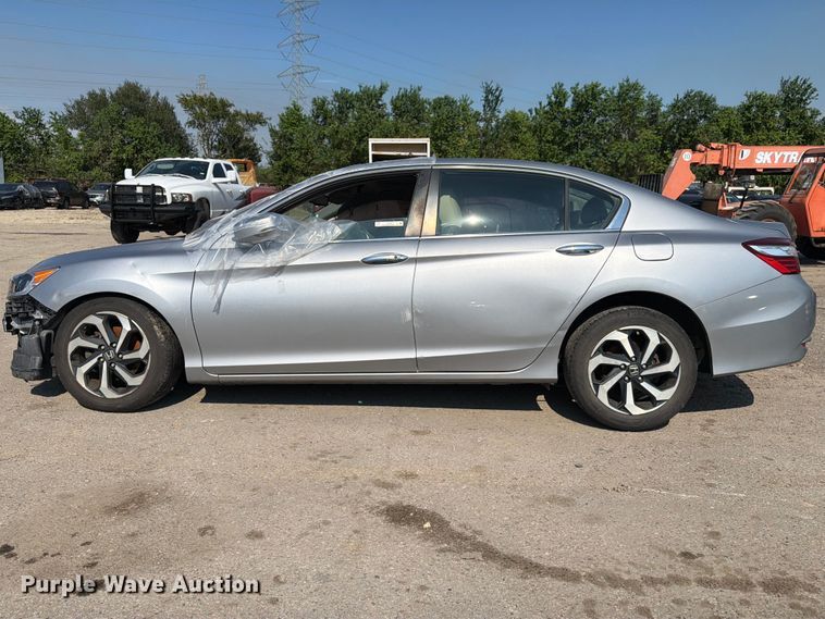 image for item EU0927 2016 Honda Accord 