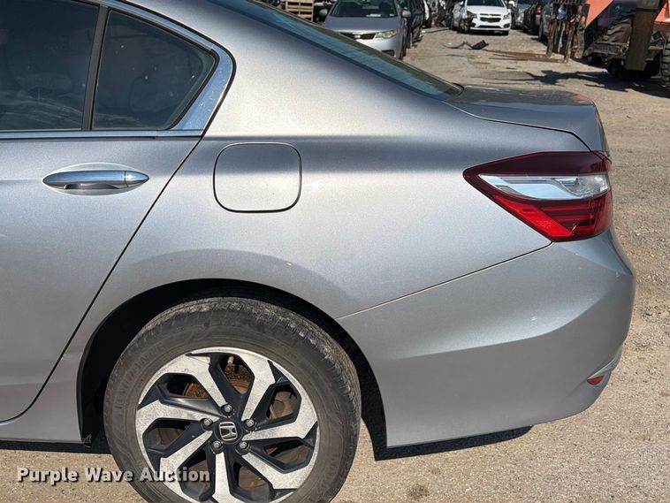 image for item EU0927 2016 Honda Accord 
