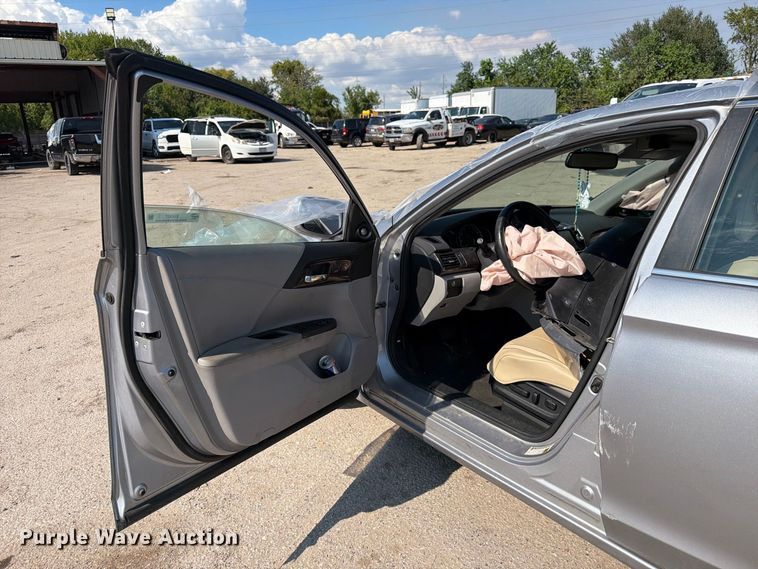 image for item EU0927 2016 Honda Accord 