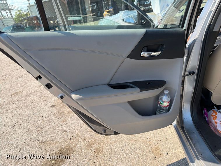 image for item EU0927 2016 Honda Accord 